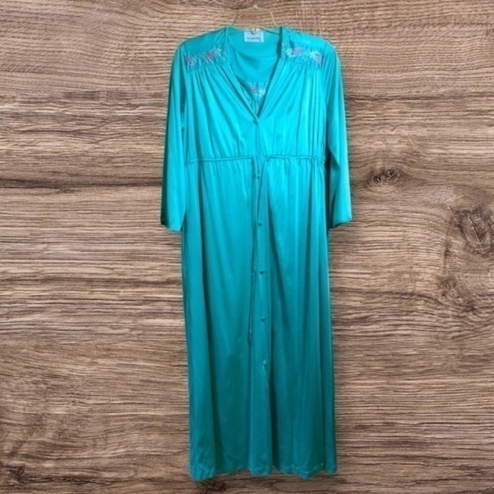 Vintage JCPenney, two piece, teal nightgown and robe. Medium